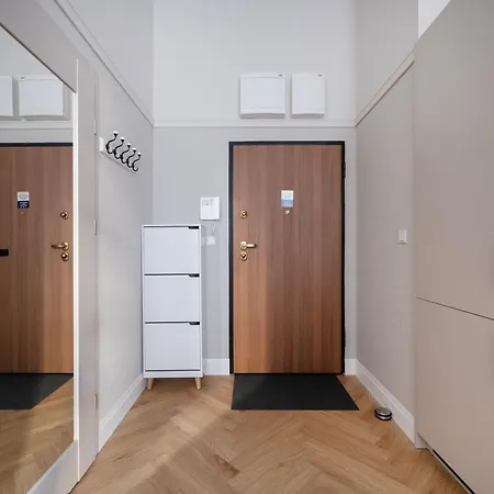 Downtown - 42m2, Location - By Rentujemy Διαμέρισμα Λοτζ