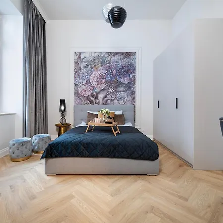 Downtown - 42m2, Location - By Rentujemy Lodz